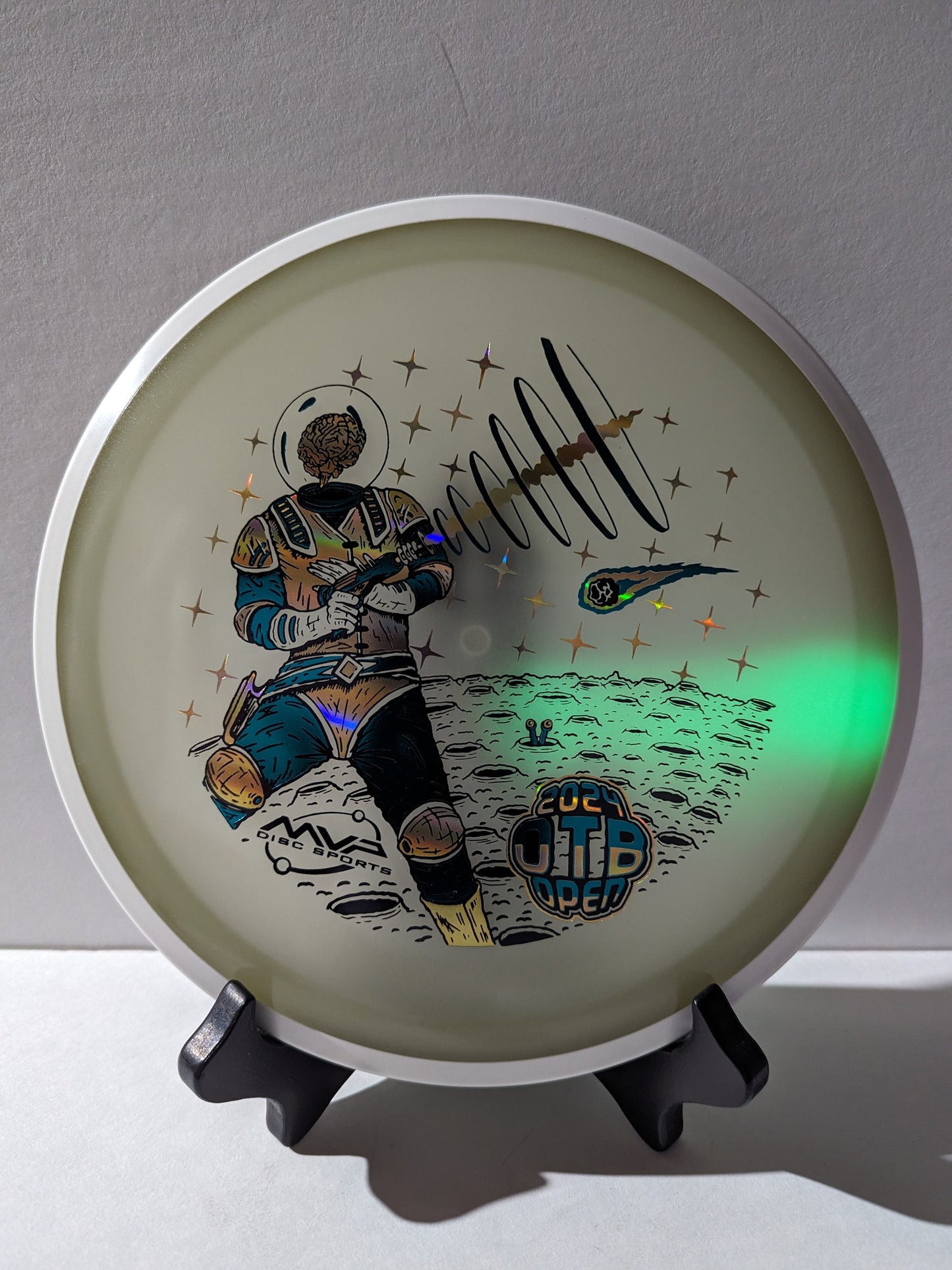 Glow Servo