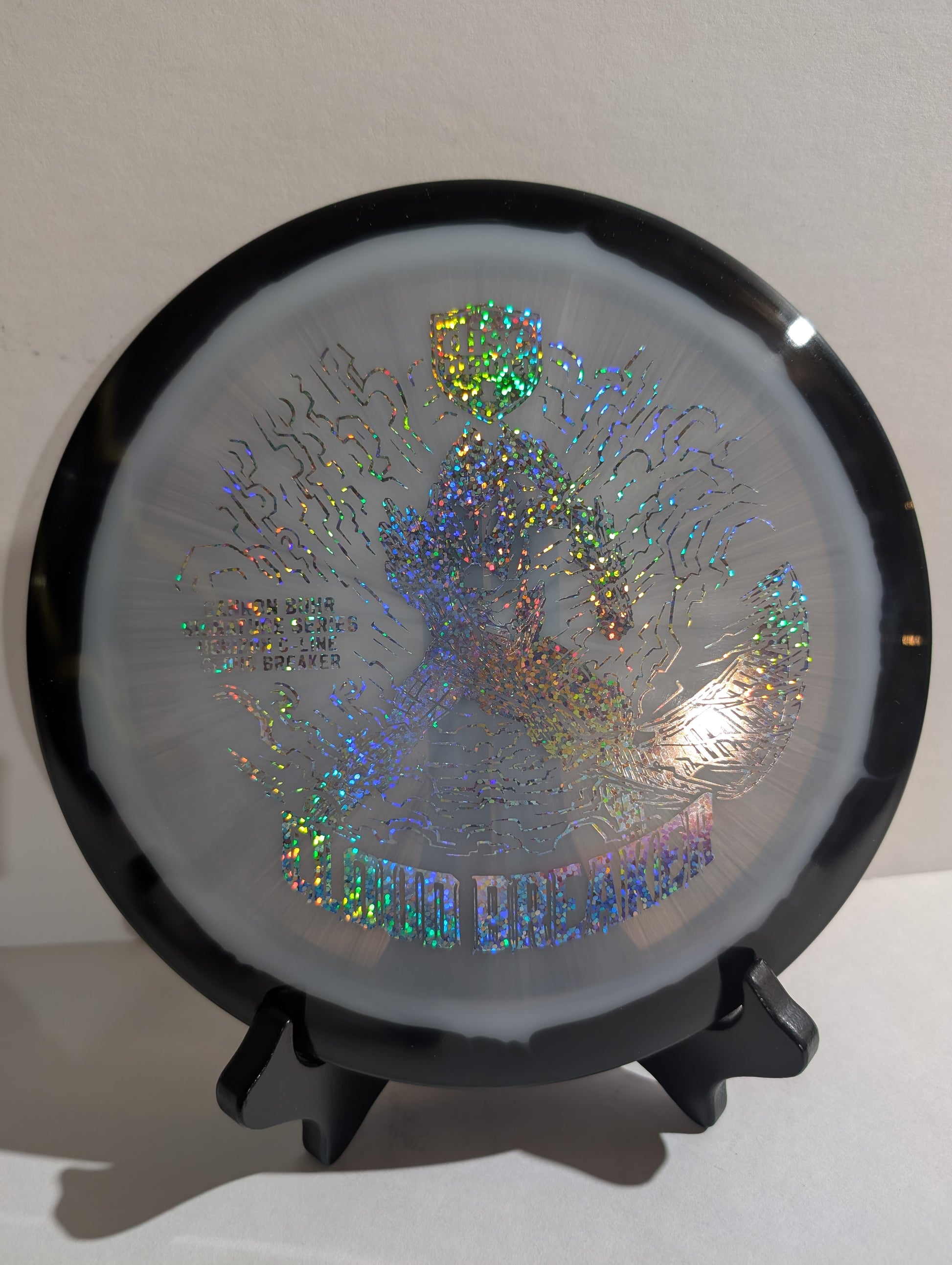 White-Black Cloud Breaker