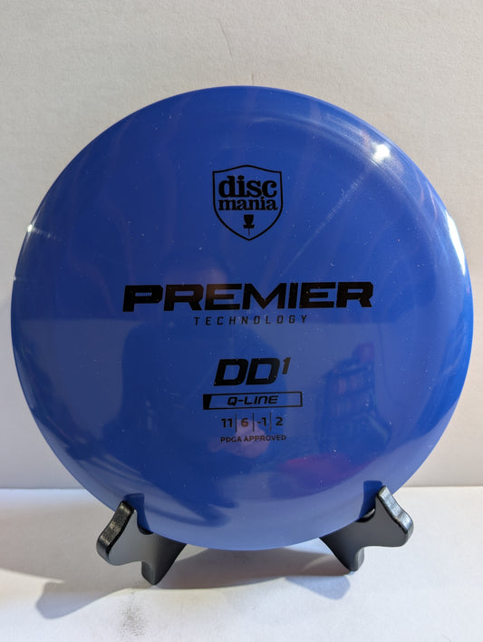 Blue disc with Discmania branding on a white background