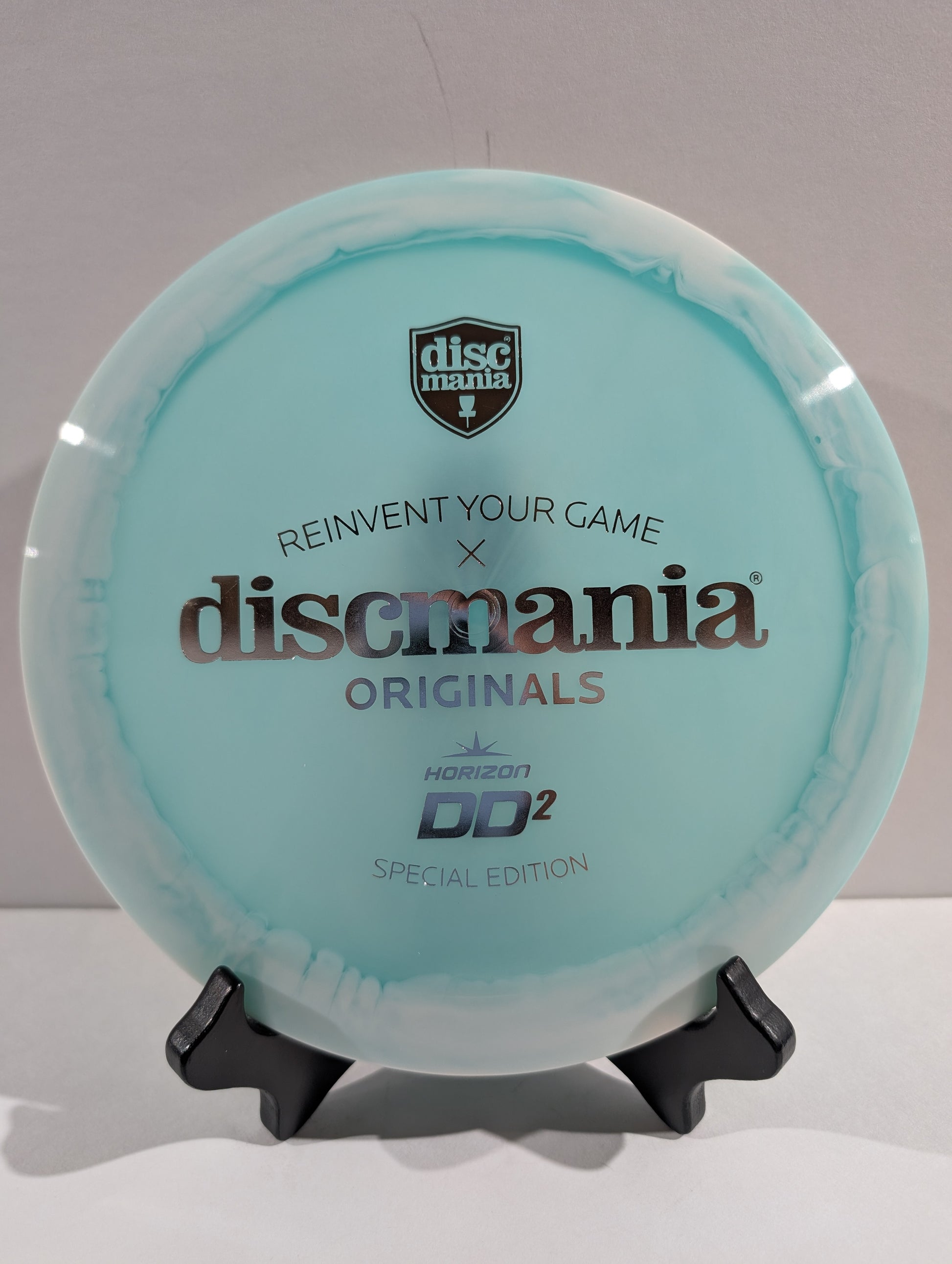 Turquoise-White DD2 Disc