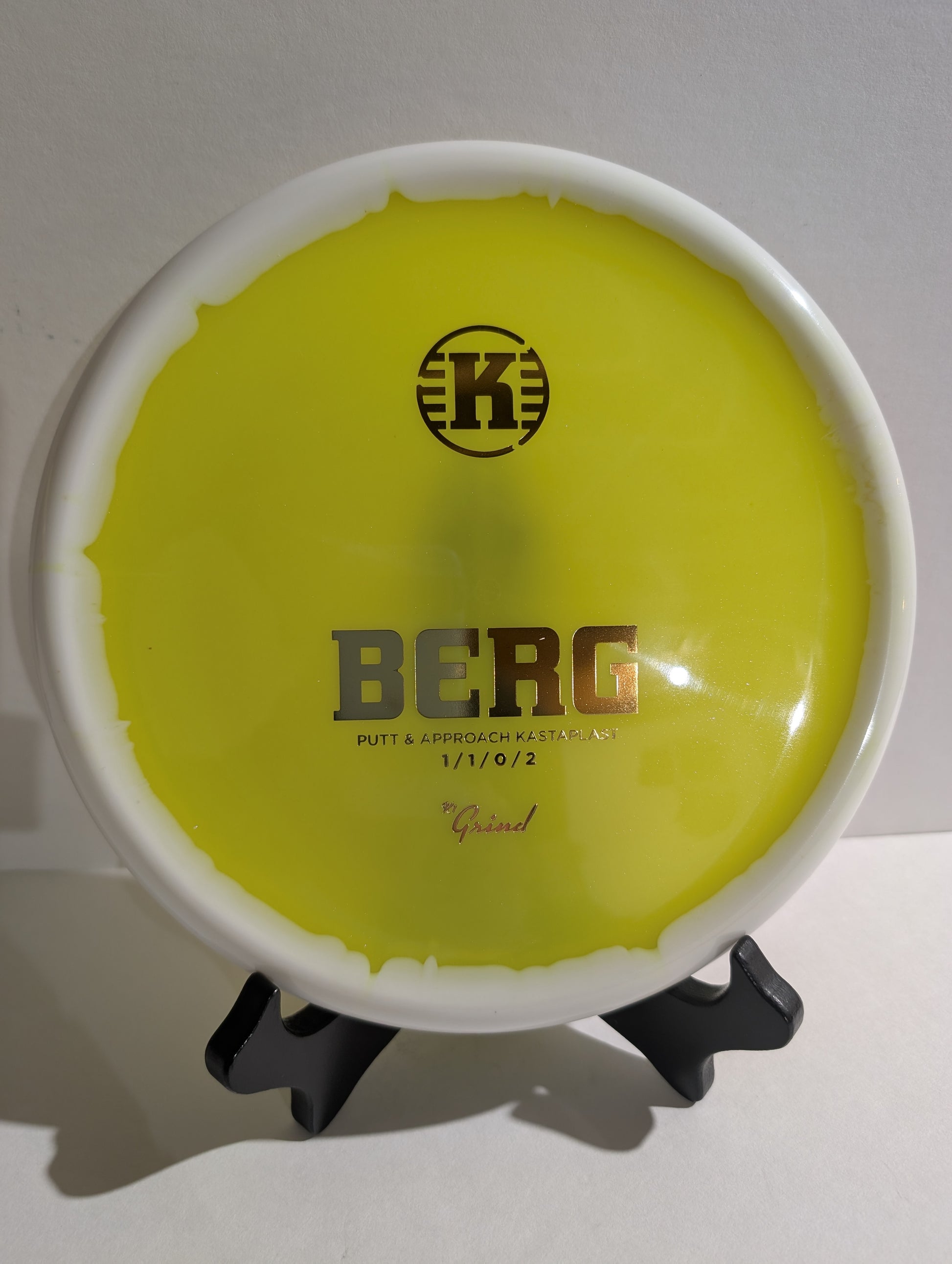 Yellow-White Berg